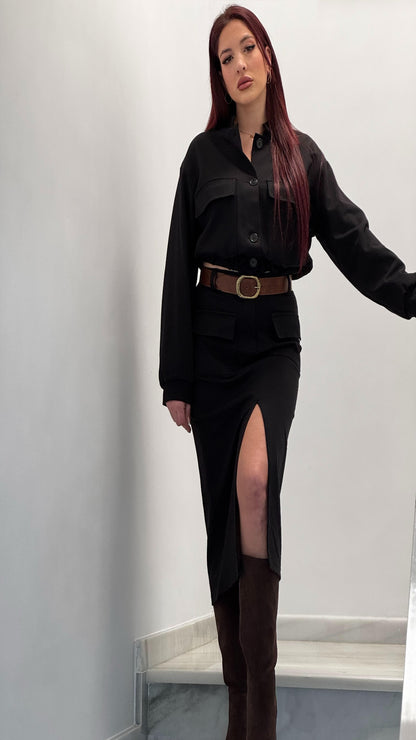 Conjunto chaqueta con falda